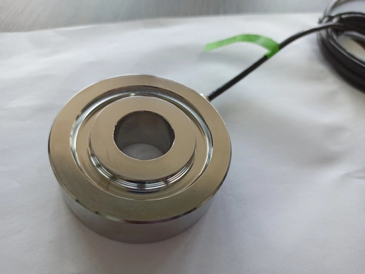 Stainless Steel 10-200kN Miniature Force Sensor 1.5mV/V Complete Certificate